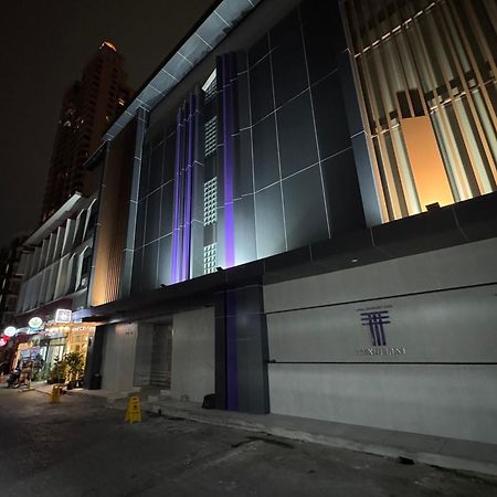 Twenty Two Place Sukhumvit 22 Бангкок Экстерьер фото